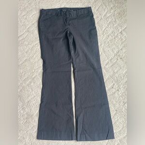 EXPRESS pinstripe editor pant - size 6L